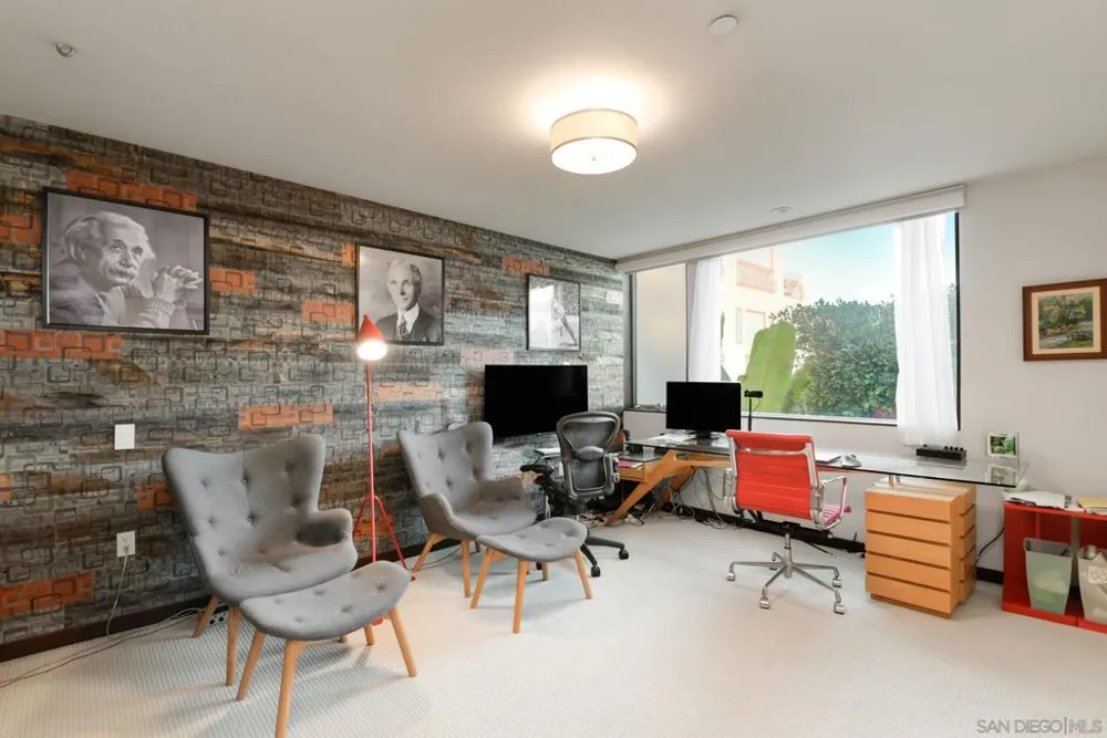 435 Ravina La Jolla, CA 92037