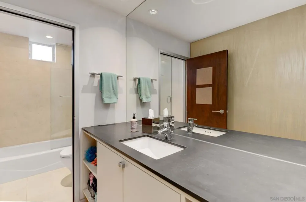 435 Ravina La Jolla, CA 92037