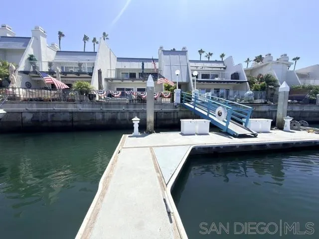 92 Antigua Coronado, CA 92118