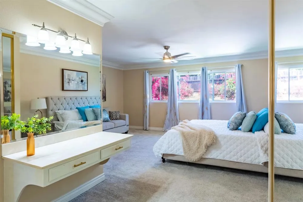 7906 Anders Circle La Mesa, CA 91942