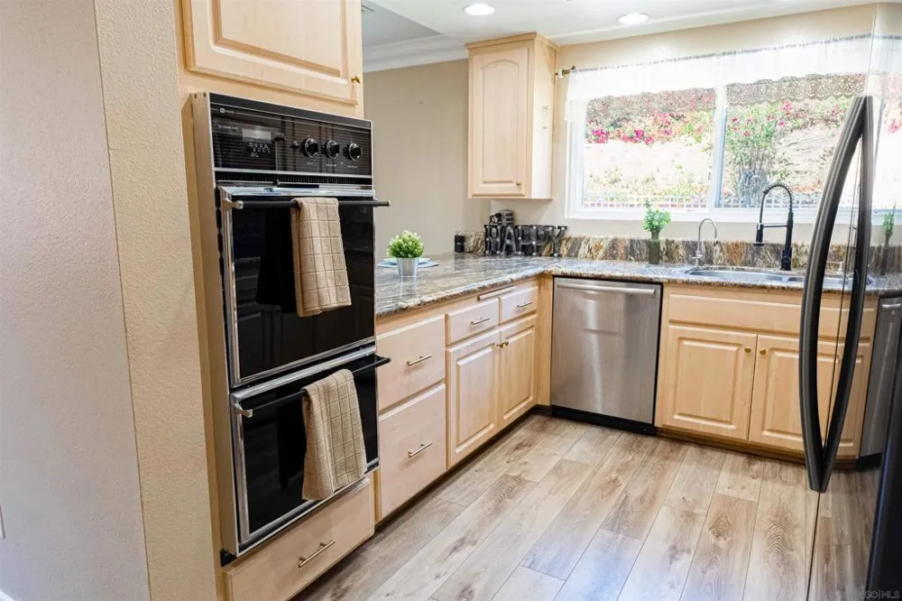 7906 Anders Circle La Mesa, CA 91942