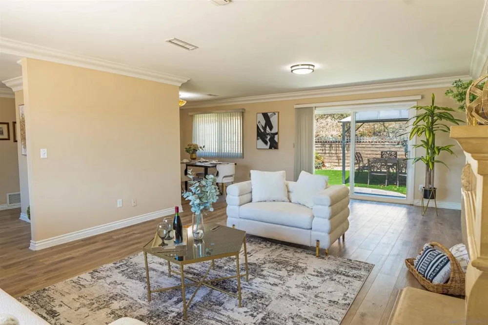 7906 Anders Circle La Mesa, CA 91942