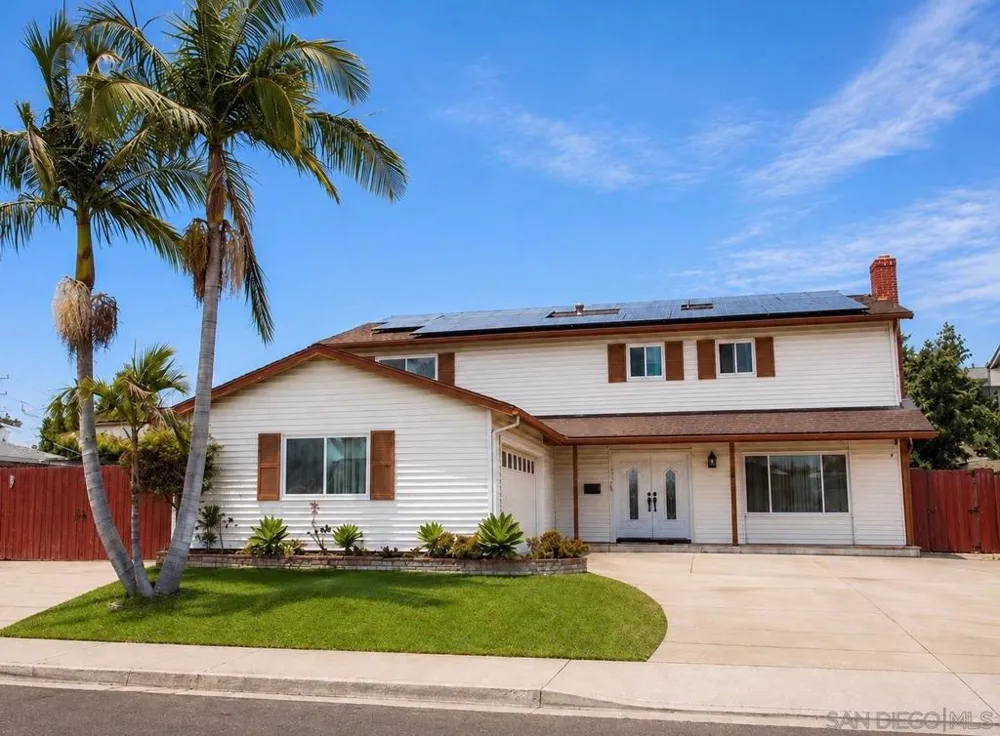 7906 Anders Circle La Mesa, CA 91942
