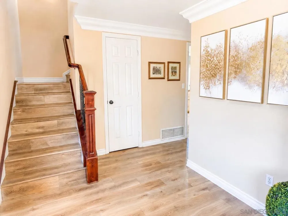 7906 Anders Circle La Mesa, CA 91942