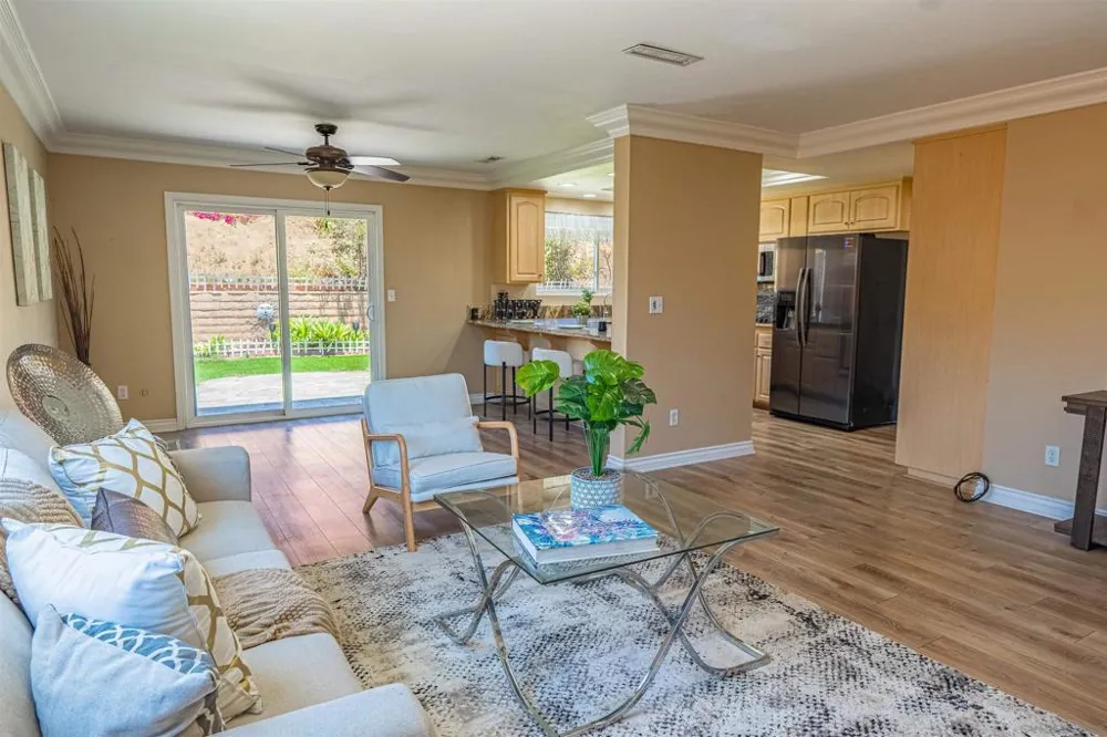 7906 Anders Circle La Mesa, CA 91942