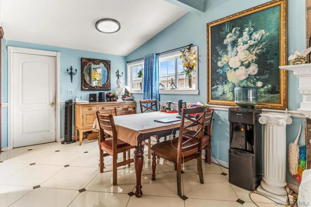 2578 Moonstone San Diego, CA 92123