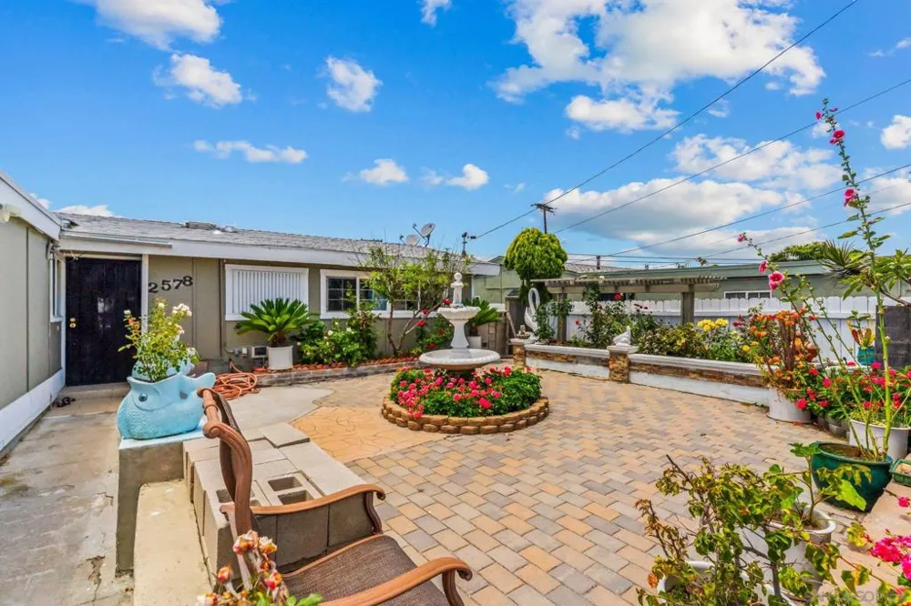 2578 Moonstone San Diego, CA 92123