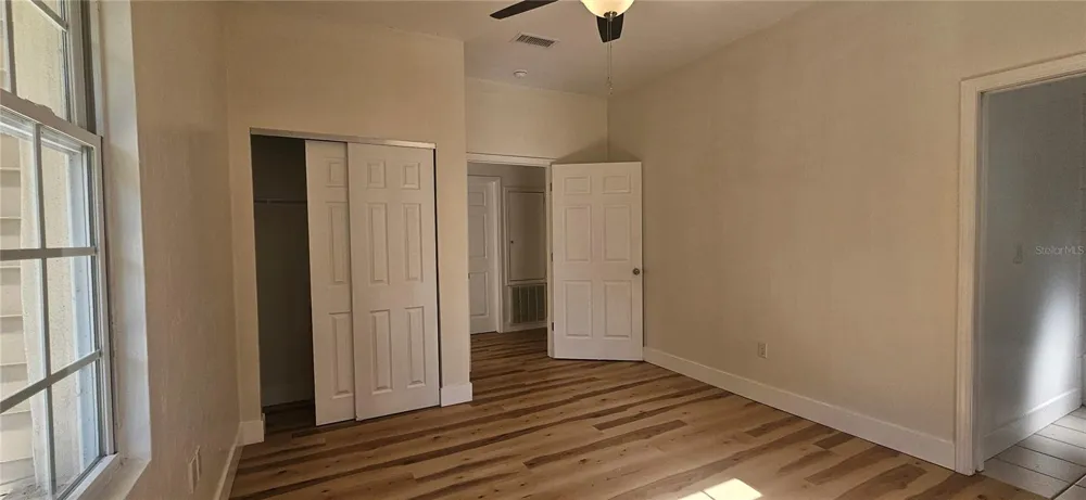 709 S HIGHLAND STREET Mount Dora, FL 32757