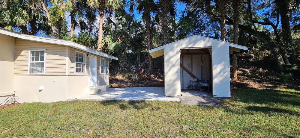 709 S HIGHLAND STREET Mount Dora, FL 32757