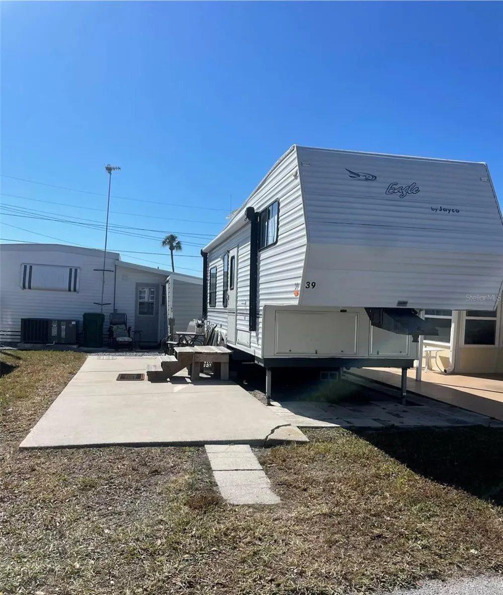 39 ILLINOIS STREET Palmetto, FL 34221