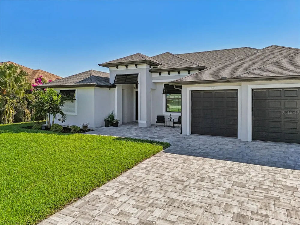 35 MEDALIST COURT Rotonda West, FL 33947