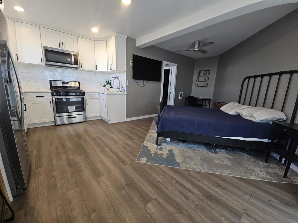 687 Arthur Ave Chula Vista, CA 91910
