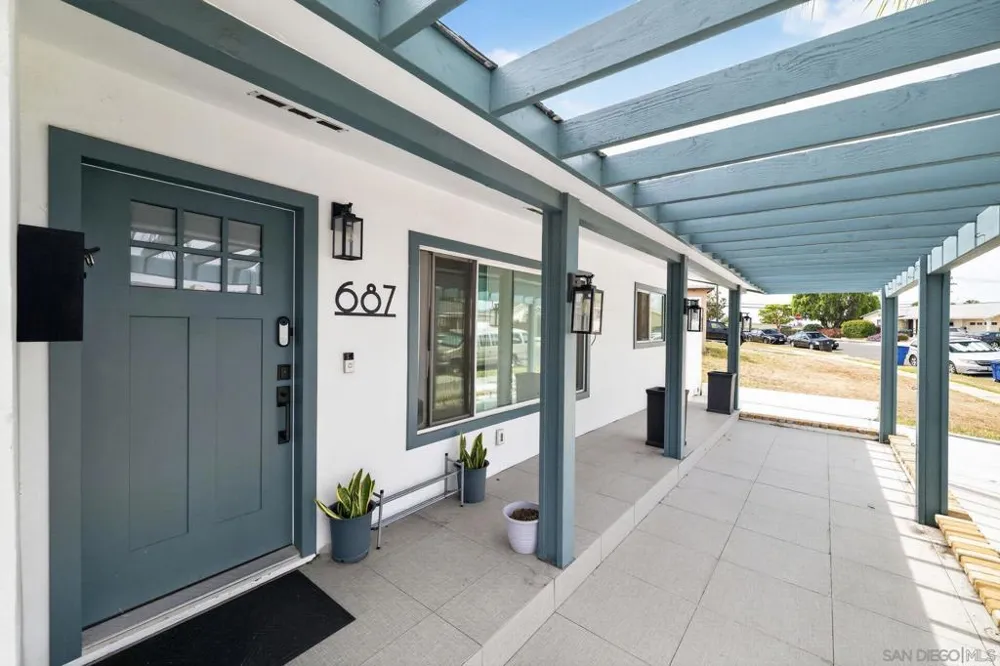 687 Arthur Ave Chula Vista, CA 91910