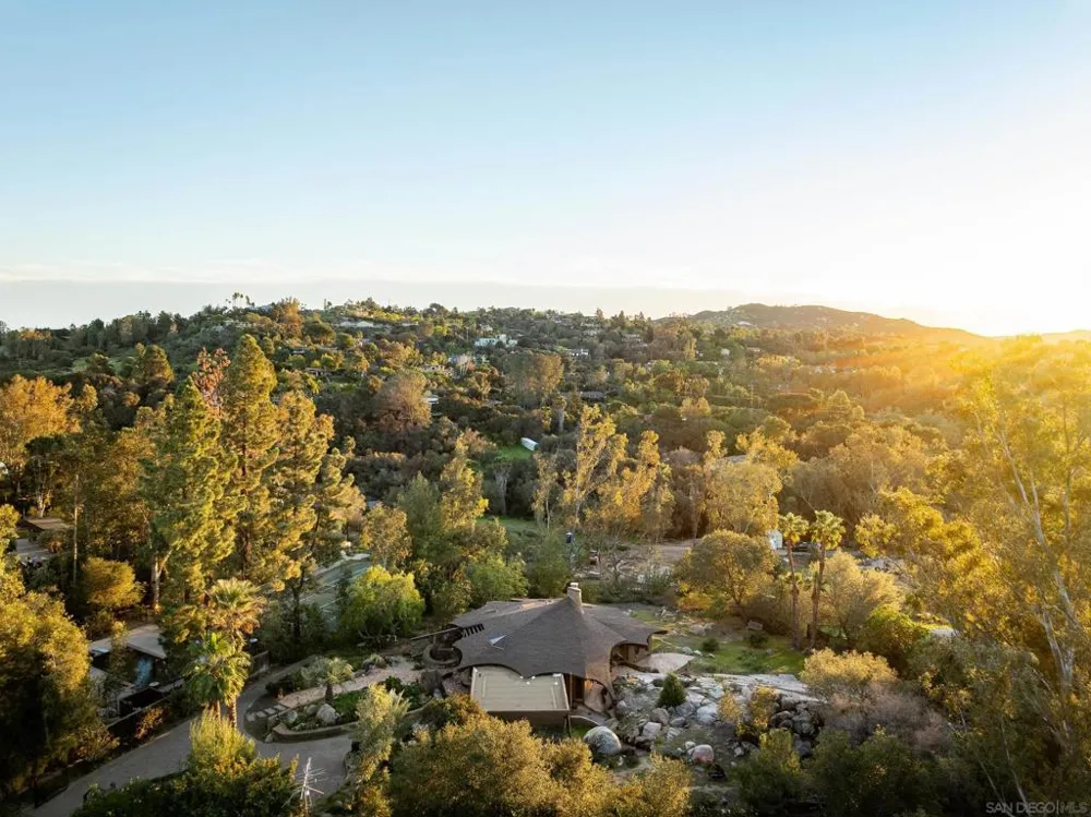 16512 Wilderness Rd Poway, CA 92064