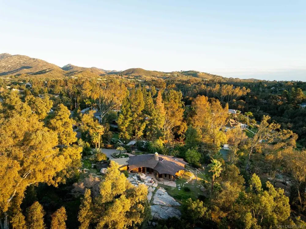 16512 Wilderness Rd Poway, CA 92064