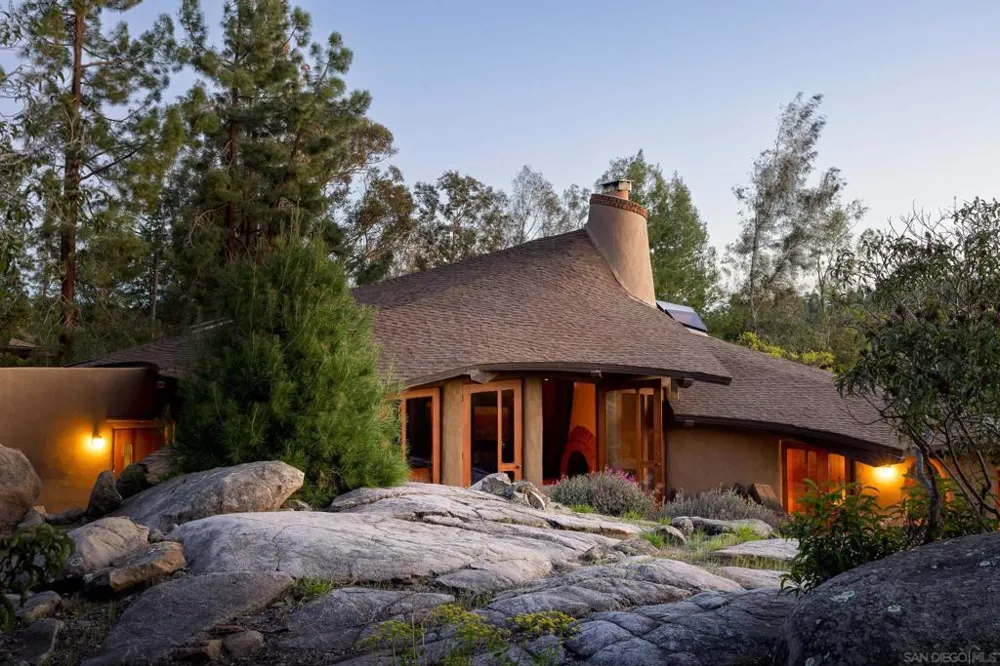 16512 Wilderness Rd Poway, CA 92064