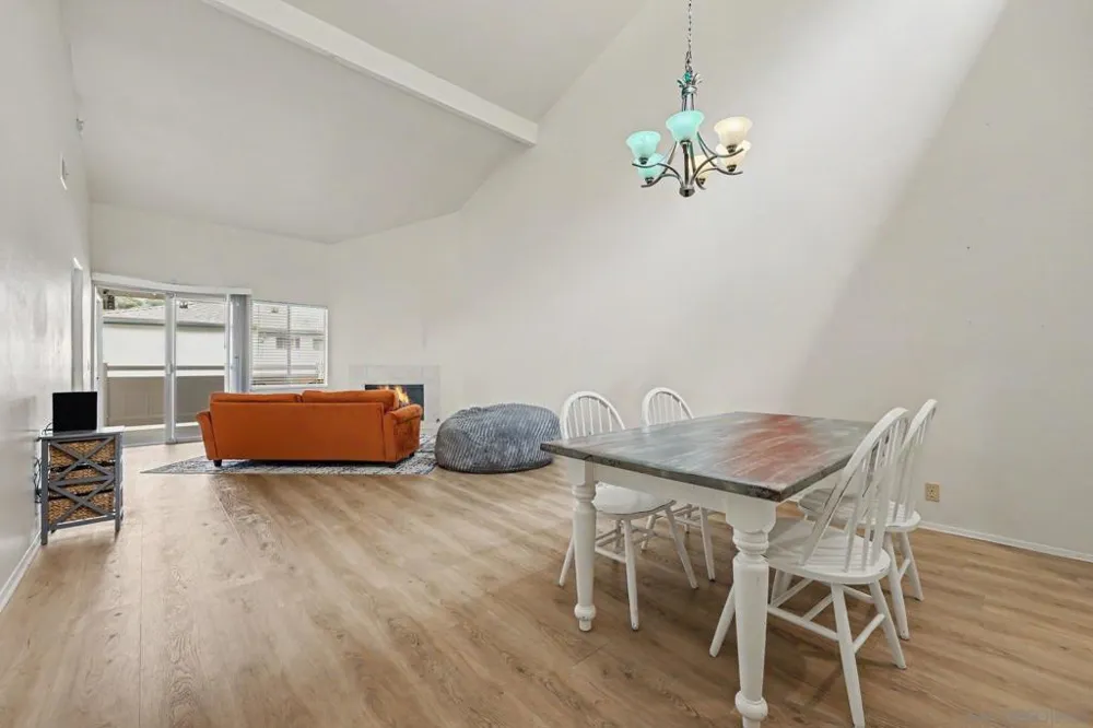3145 Evening Way #C La Jolla, CA 92037