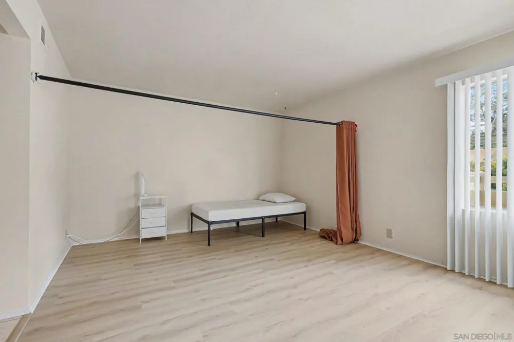 3145 Evening Way #C La Jolla, CA 92037