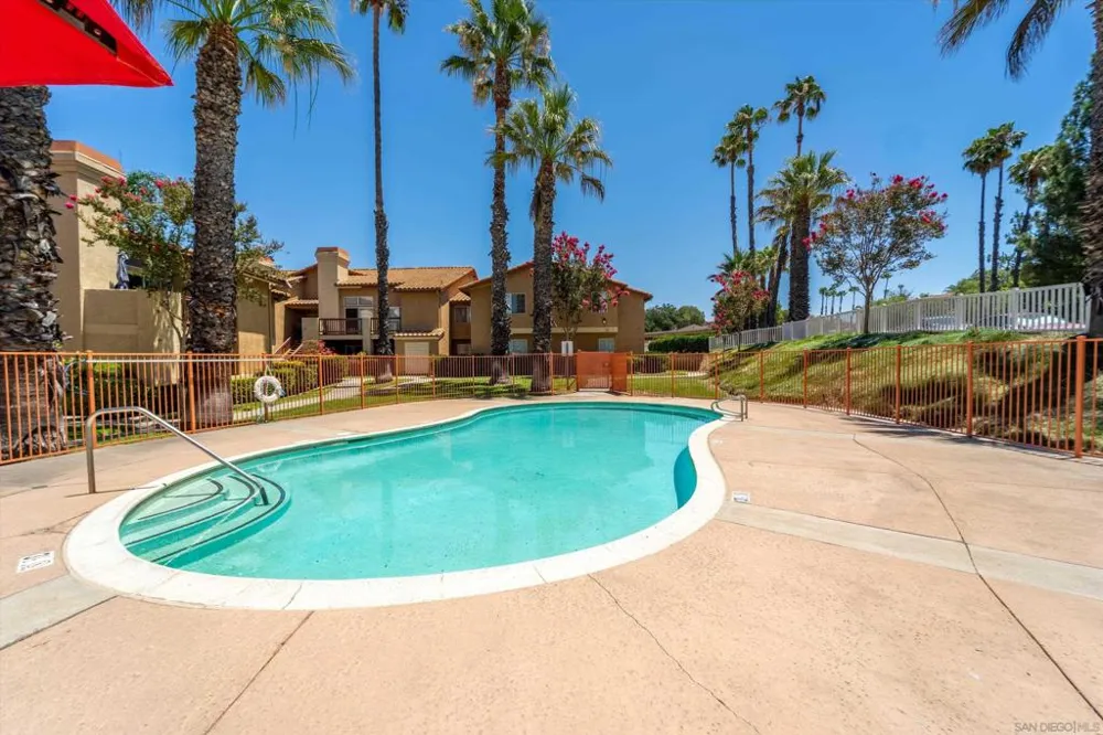 42140 Lyndie Ln #20 Temecula, CA 92591