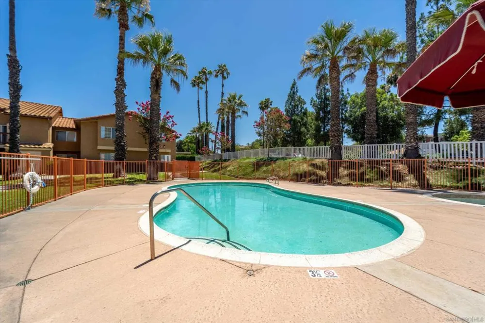 42140 Lyndie Ln #20 Temecula, CA 92591
