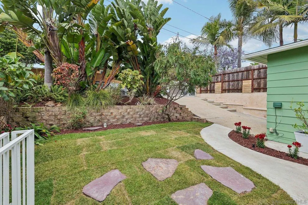 3542 Wawona Dr San Diego, CA 92106