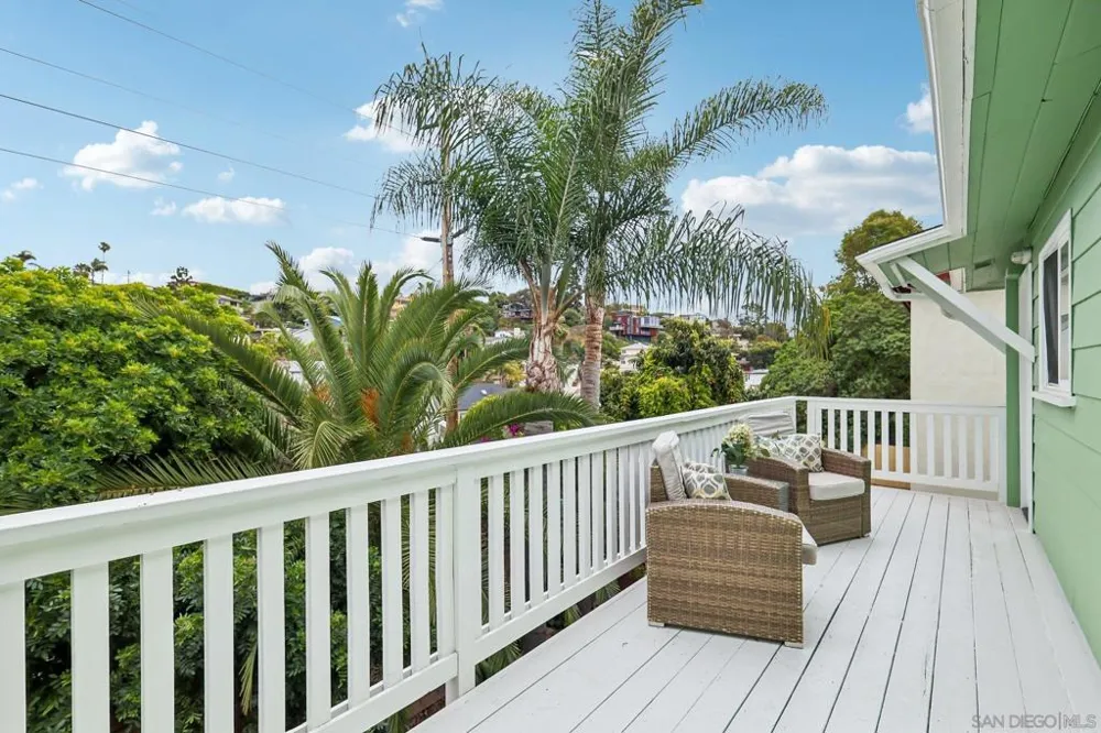 3542 Wawona Dr San Diego, CA 92106