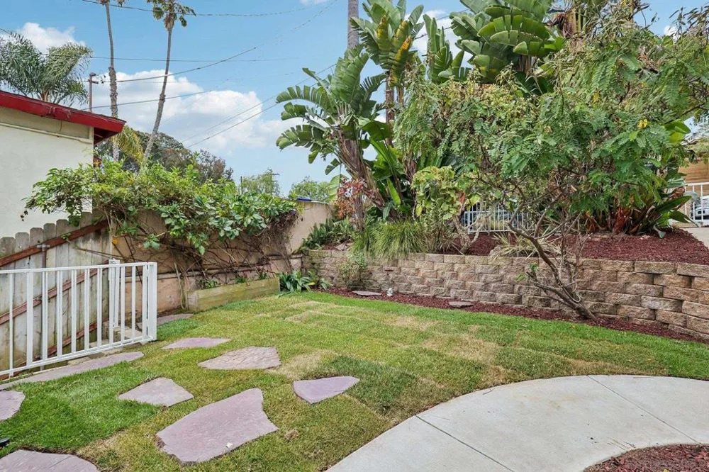 3542 Wawona Dr San Diego, CA 92106
