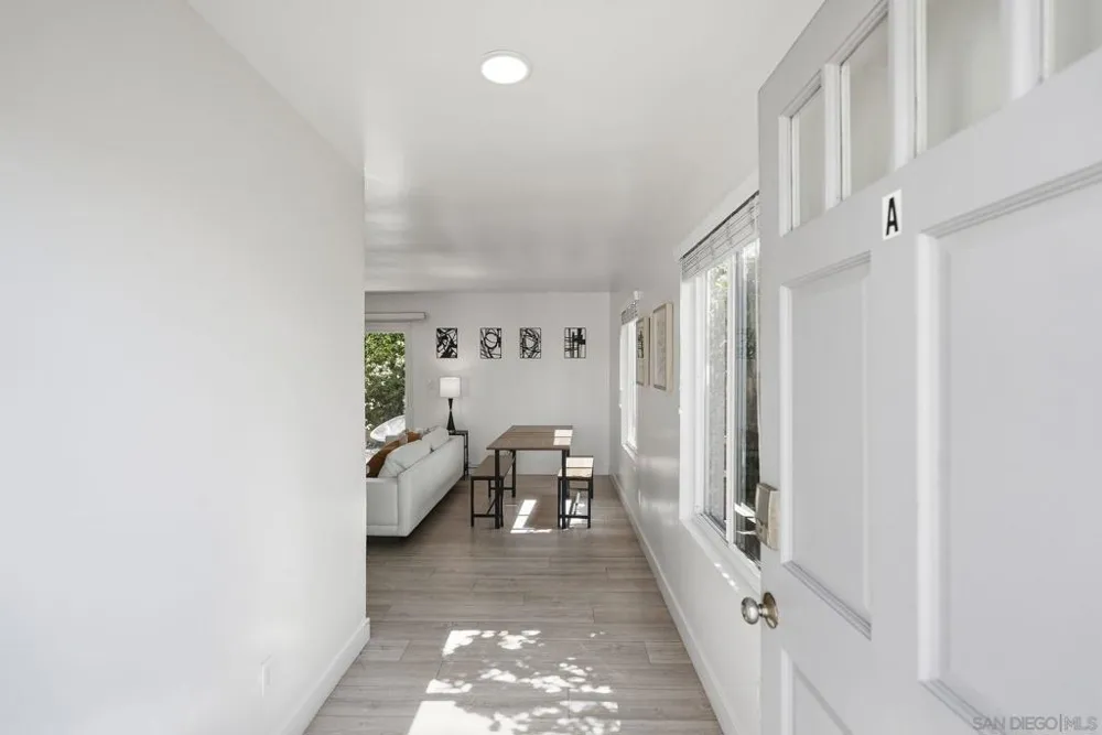 521 Arenas St La Jolla, CA 92037