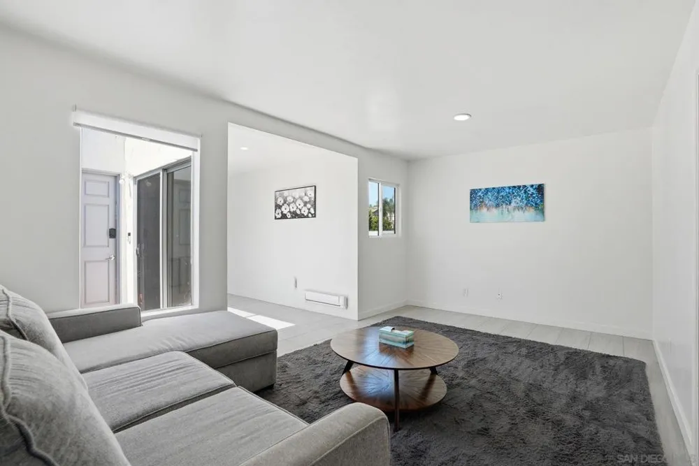 521 Arenas St La Jolla, CA 92037