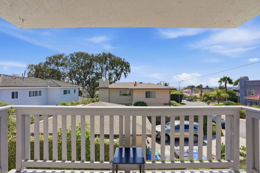 521 Arenas St La Jolla, CA 92037