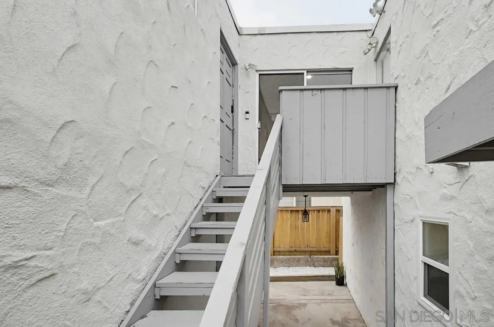 521 Arenas St La Jolla, CA 92037