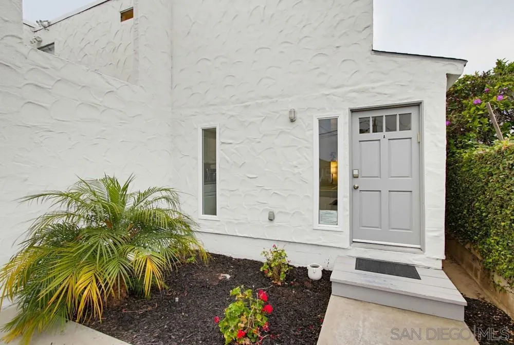 521 Arenas St La Jolla, CA 92037