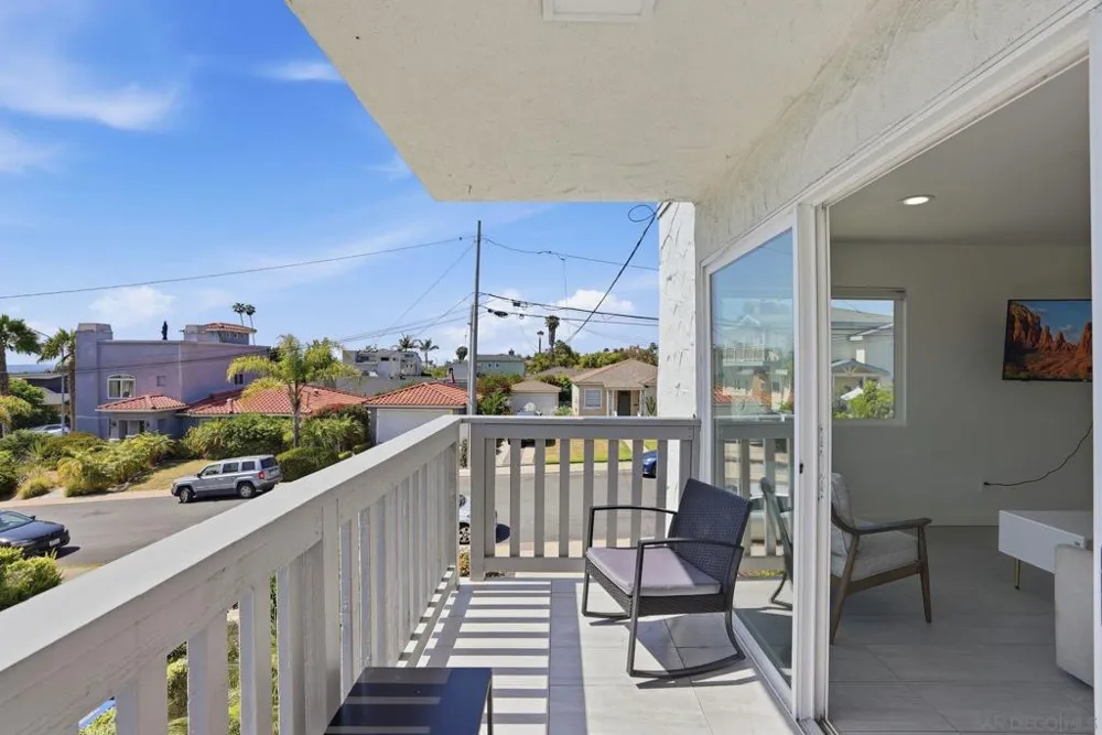 521 Arenas St La Jolla, CA 92037