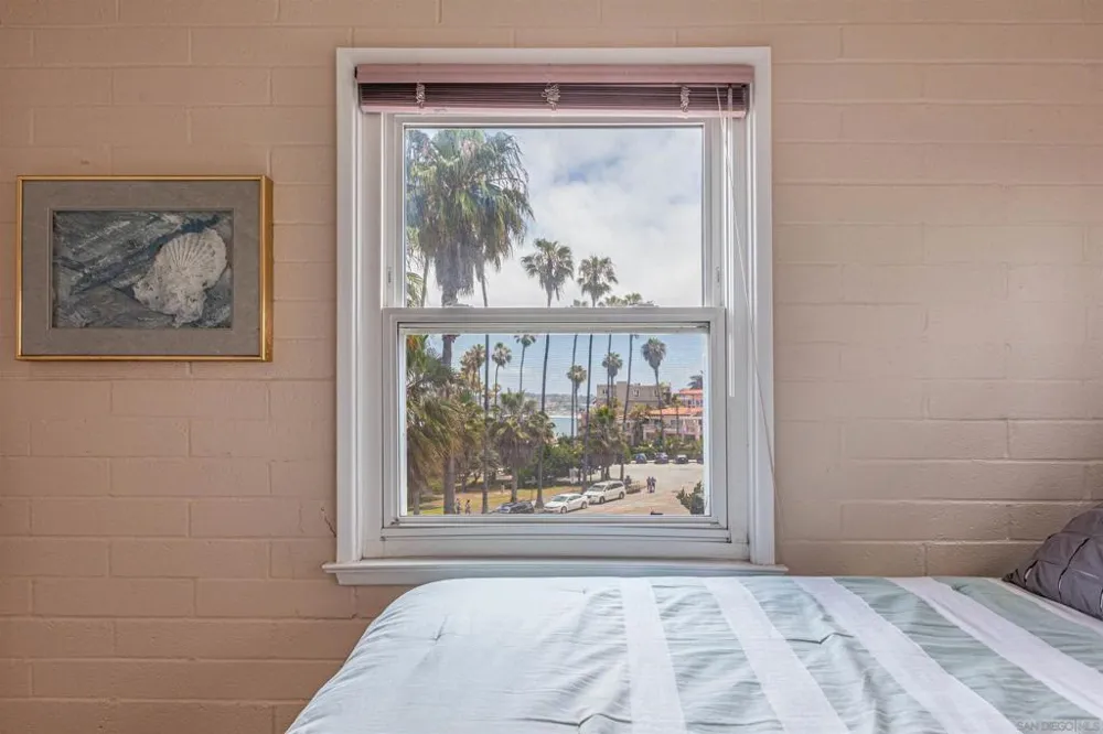 1039 Coast Blvd #E La Jolla, CA 92037