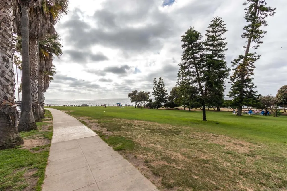 1039 Coast Blvd #E La Jolla, CA 92037