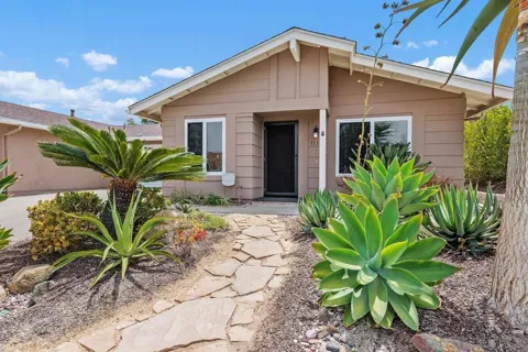 5139 Loma Verde