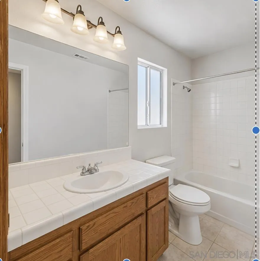 29081 Fruitvale Valley Center, CA 92082
