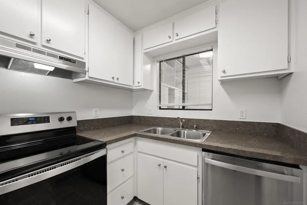 5580 Lake Park Way #28 La Mesa, CA 91942