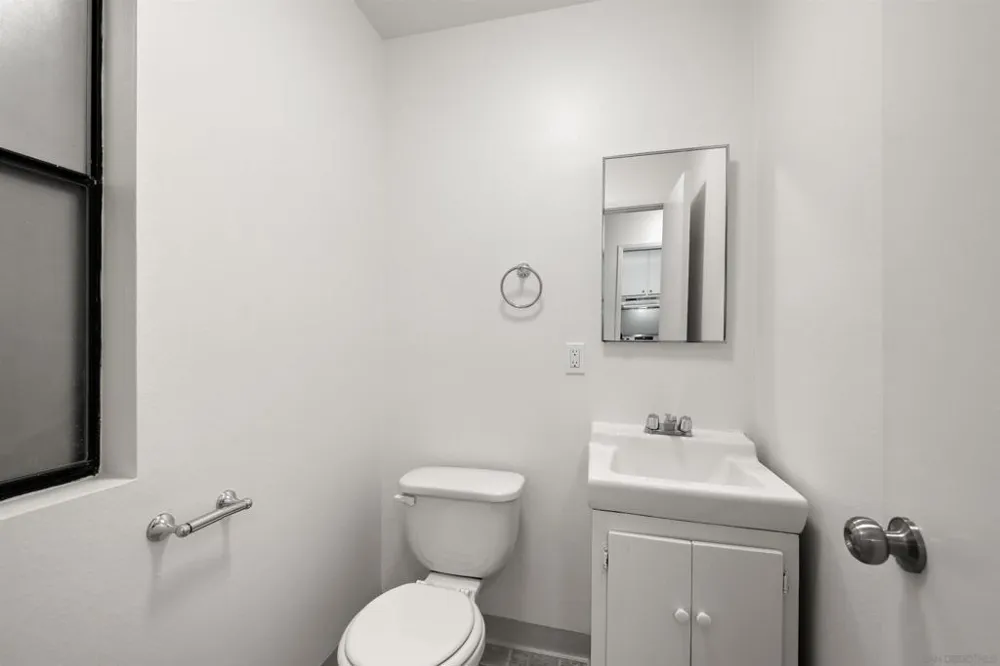 5580 Lake Park Way #28 La Mesa, CA 91942