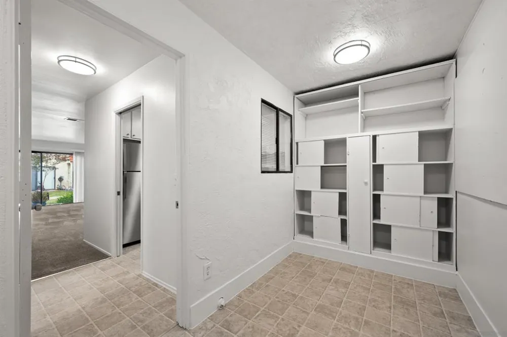 5580 Lake Park Way #28 La Mesa, CA 91942