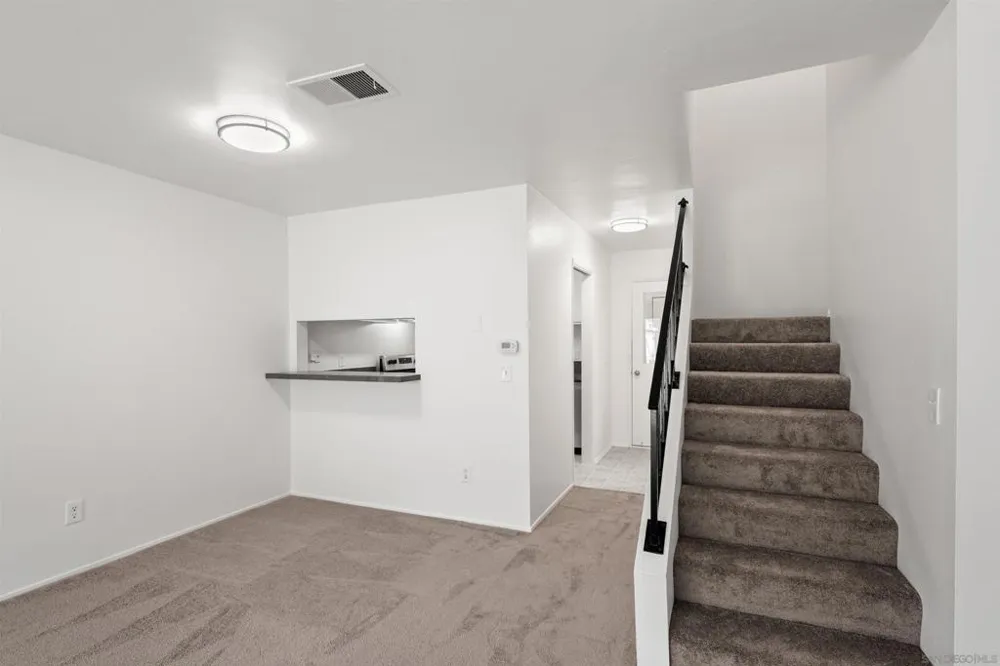 5580 Lake Park Way #28 La Mesa, CA 91942