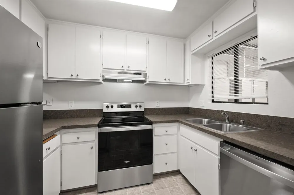 5580 Lake Park Way #28 La Mesa, CA 91942