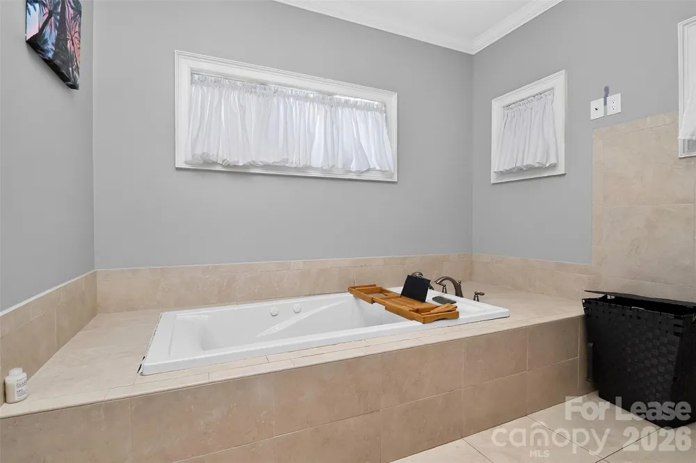 9704 Saddle Avenue Waxhaw, NC 28173