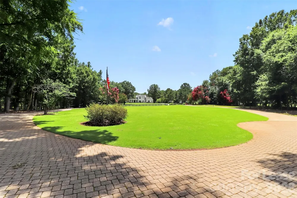 9704 Saddle Avenue Waxhaw, NC 28173