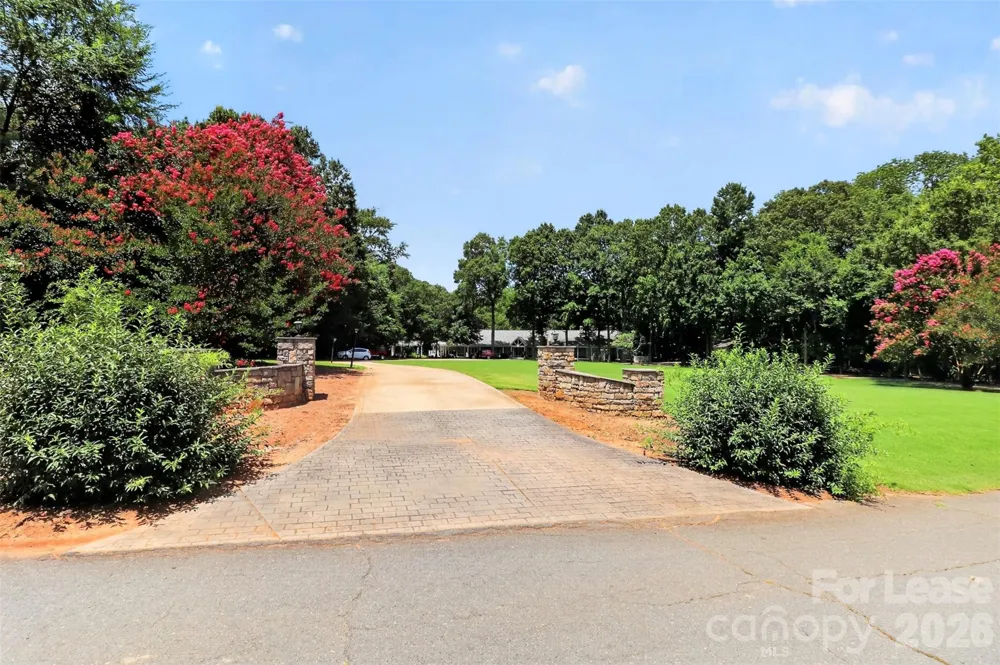 9704 Saddle Avenue Waxhaw, NC 28173