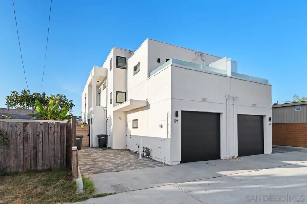 119 Date Ave Imperial Beach, CA 91932