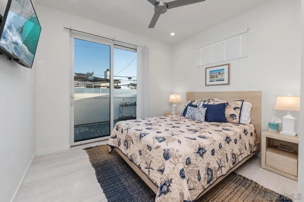 119 Date Ave Imperial Beach, CA 91932