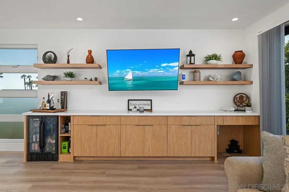 119 Date Ave Imperial Beach, CA 91932