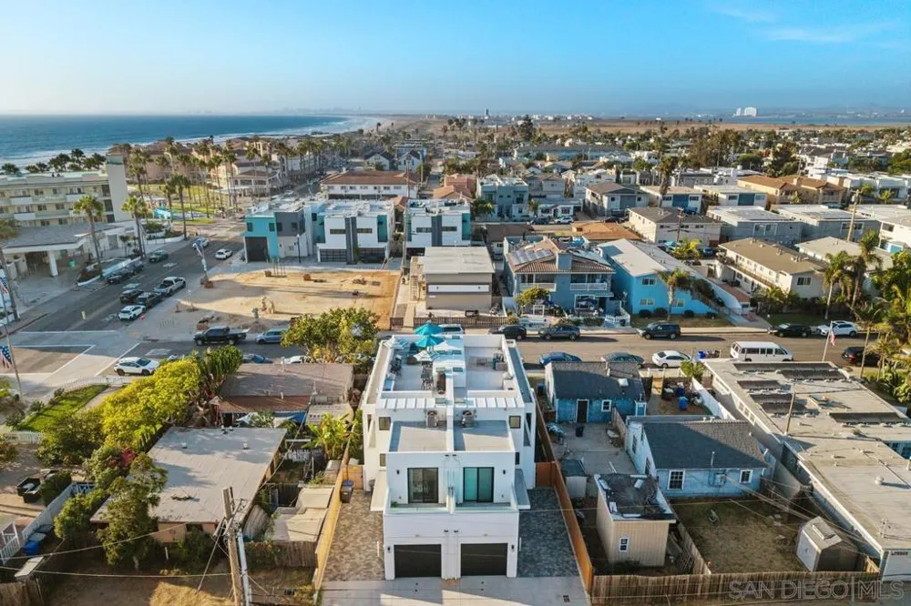 119 Date Ave Imperial Beach, CA 91932
