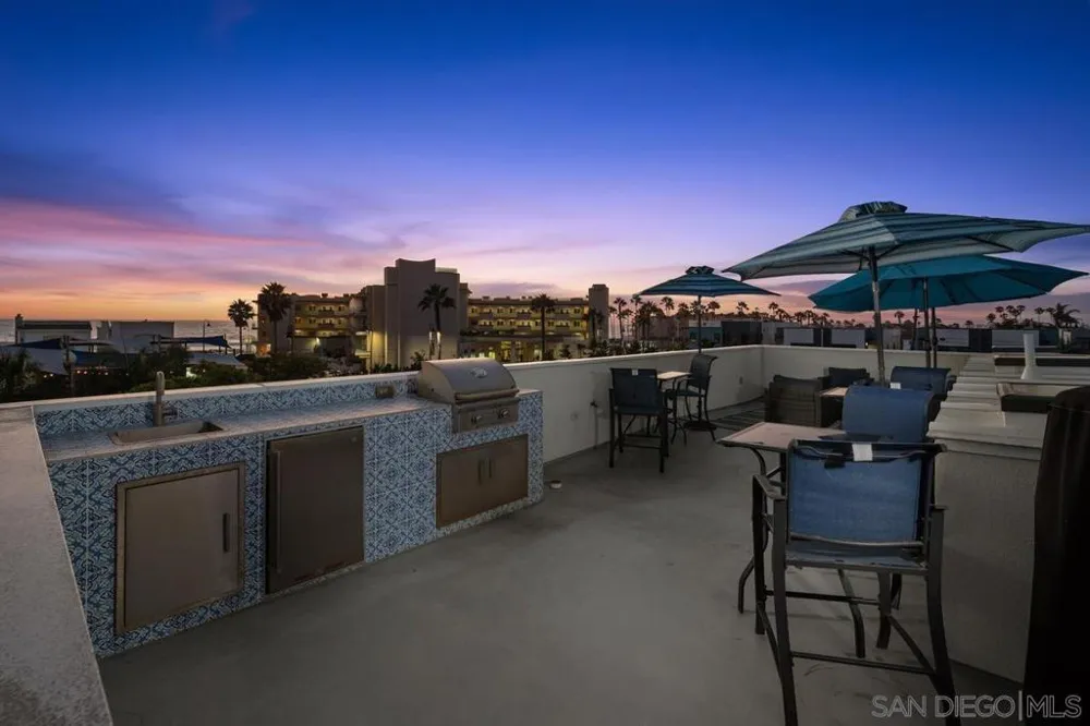 119 Date Ave Imperial Beach, CA 91932